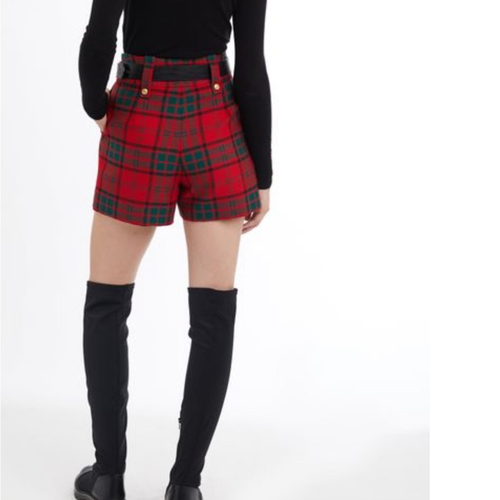 Beautiful luxe tailored shorts (Logan)